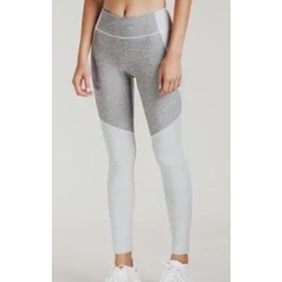 Outdoor Voices Pants - Outdoor Voices Two Tone Gray Legging Size M